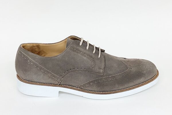 Derby wilson da uomo misure grandi in camoscio taupe € 169,90